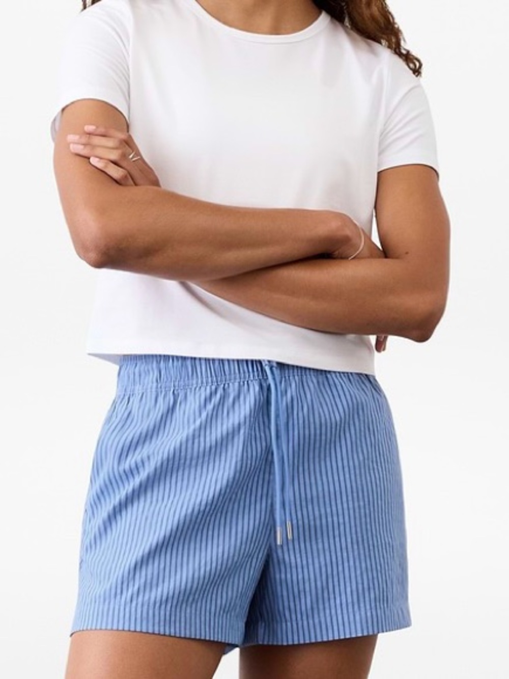 Athleta Midday Poplin Shorts Blue Repose Stripe S Coastal Prep Travel Athleisure